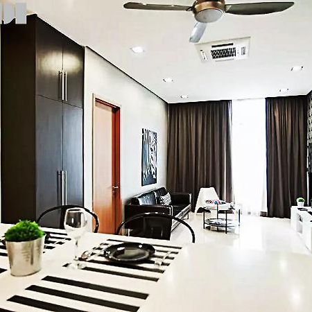 Kl101​ ​Service Suite​ ​​At Soho Suites Klcc Куала-Лумпур Екстер'єр фото